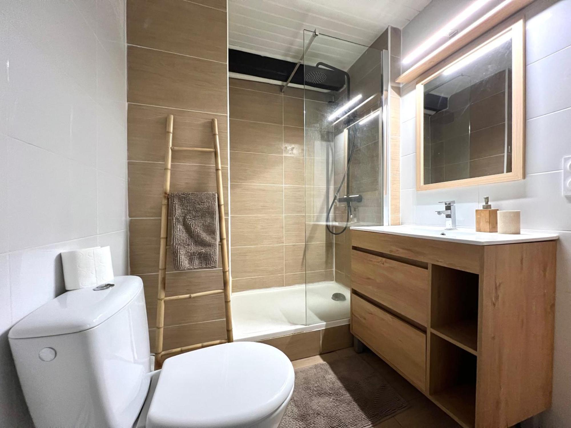 Grand Logements - 3 Chambres แปร์ปินญอง ภายนอก รูปภาพ