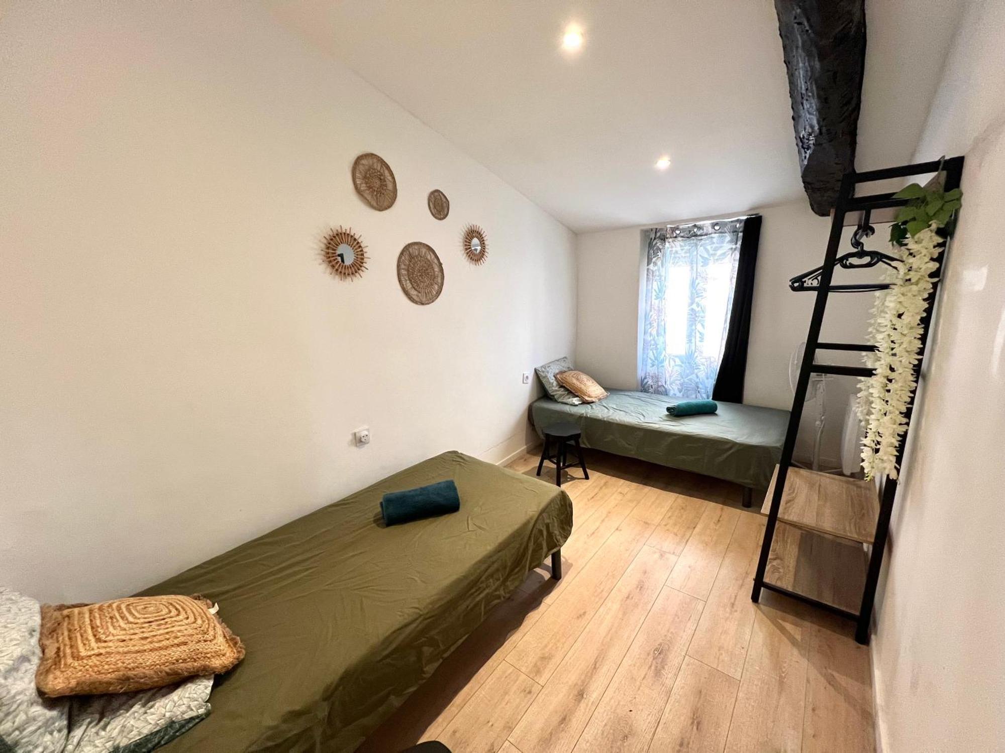 Grand Logements - 3 Chambres แปร์ปินญอง ภายนอก รูปภาพ